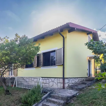 1 Bedroom Stunning In